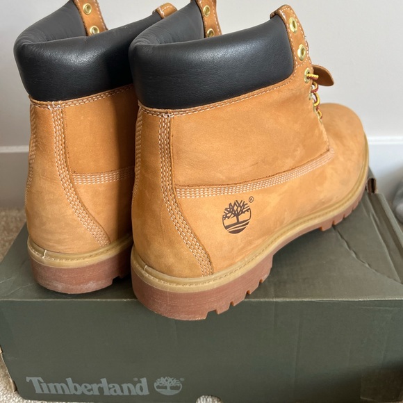 TIMBERLAND
6-Inch Premium Waterproof boots Men size 12m - Picture 9 of 10
